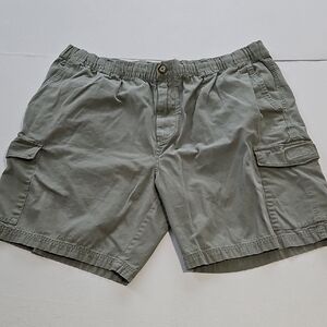 Tommy Bahama Olive Cargo Shorts
